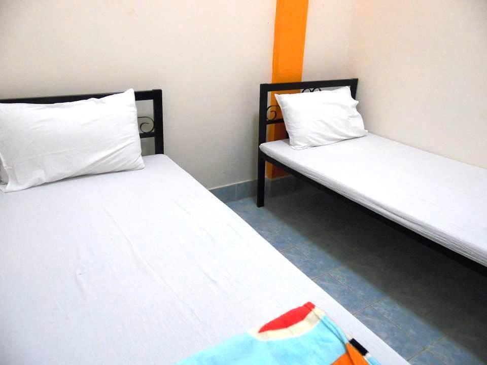 Orange Backpacker Hostel เวียงจันทน์ ภายนอก รูปภาพ