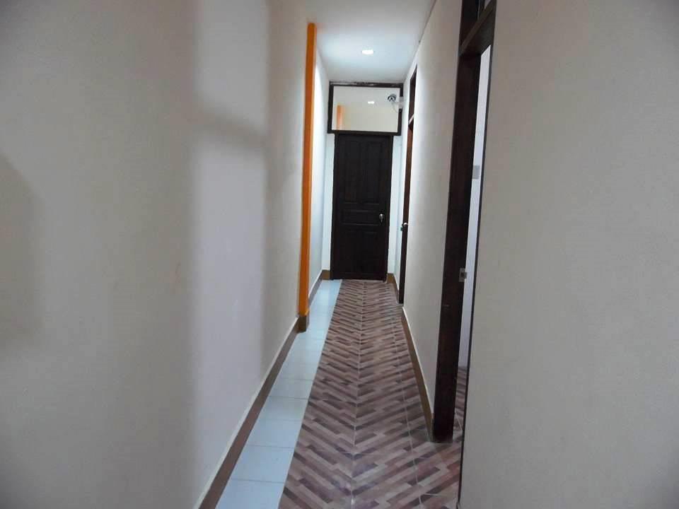 Orange Backpacker Hostel เวียงจันทน์ ภายนอก รูปภาพ