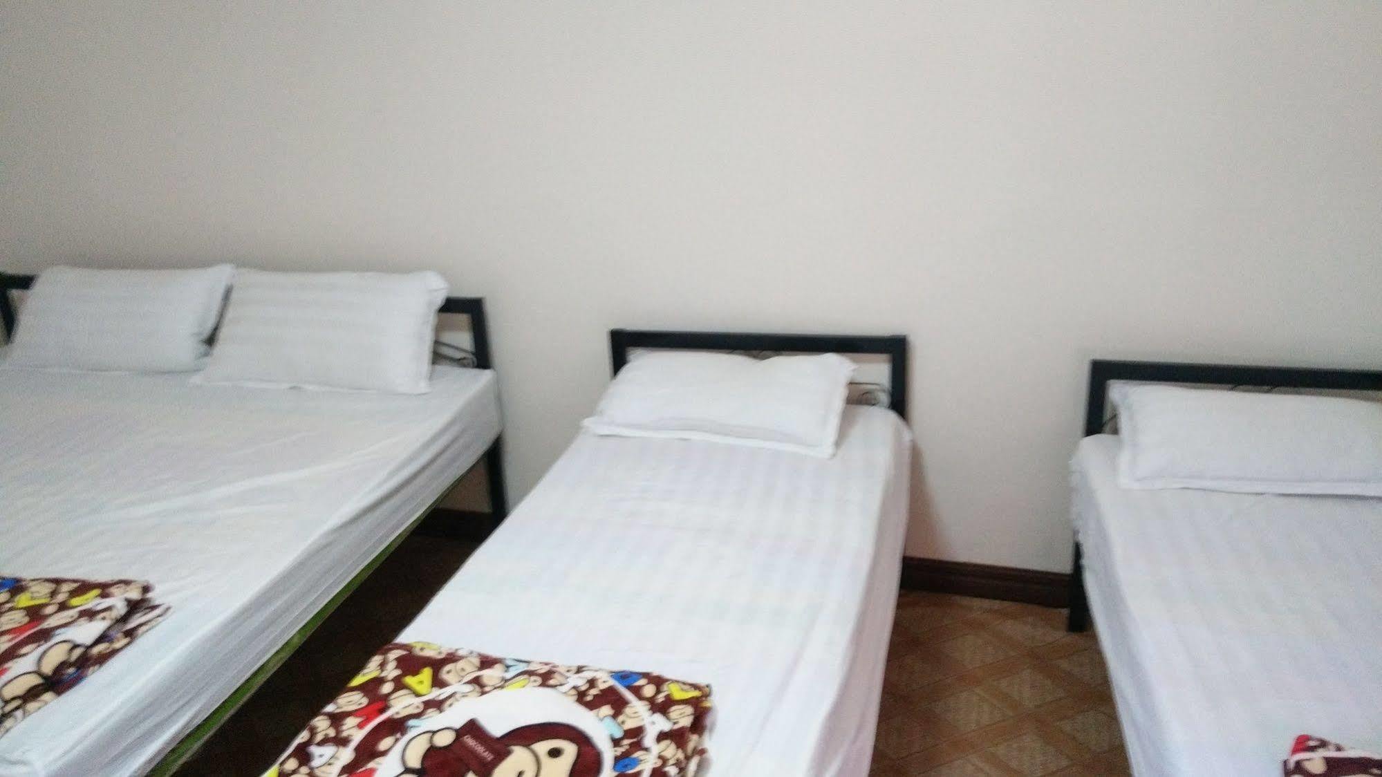 Orange Backpacker Hostel เวียงจันทน์ ภายนอก รูปภาพ